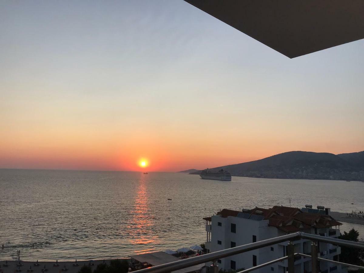 Sunset Apartment Sarandë Exterior foto