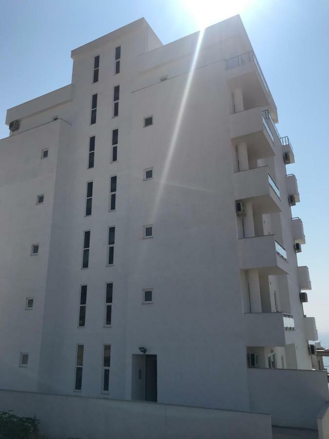 Sunset Apartment Sarandë Exterior foto